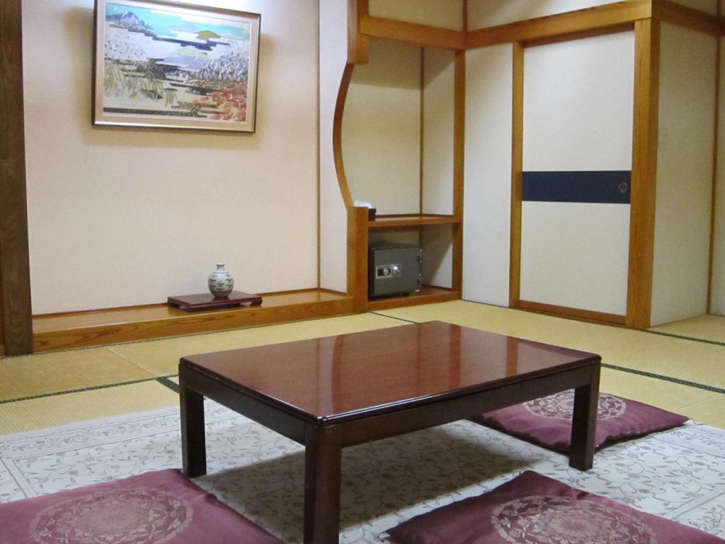 Nozawa Onsen Hotel Buitenkant foto