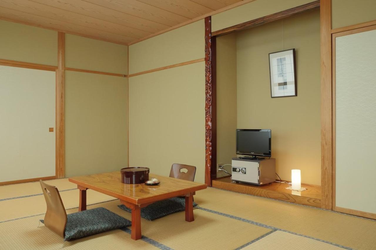 Nozawa Onsen Hotel Buitenkant foto