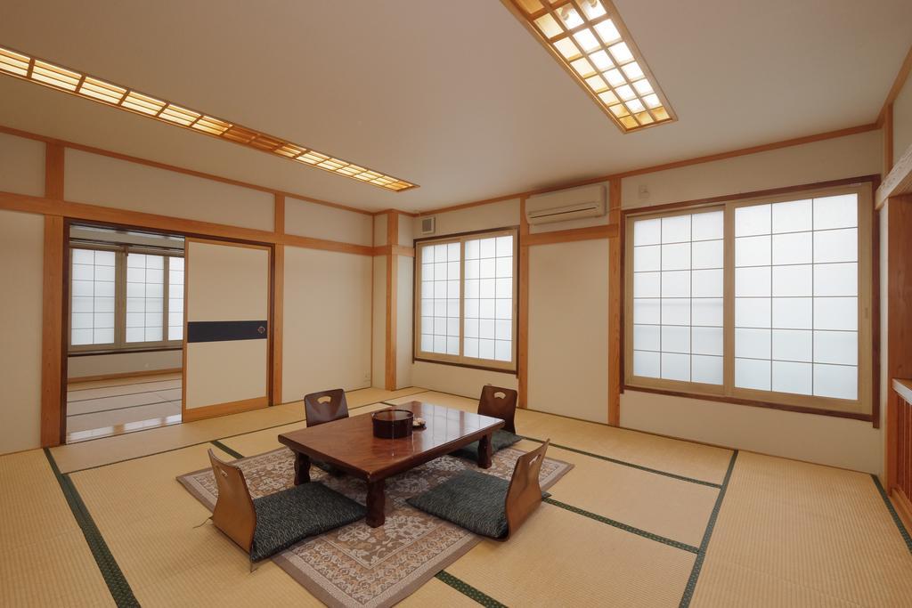 Nozawa Onsen Hotel Buitenkant foto