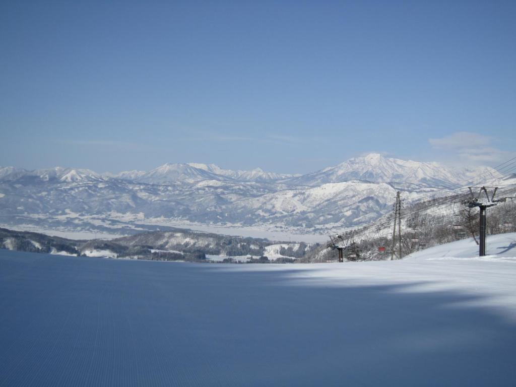 Nozawa Onsen Hotel Buitenkant foto
